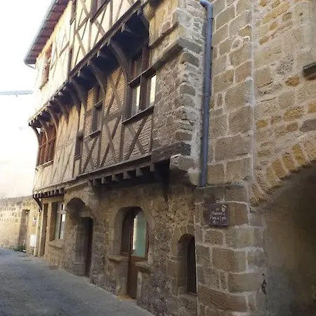 Maison De *